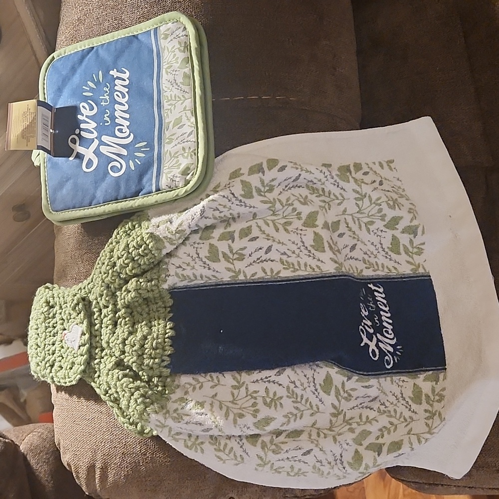 Crochet 2pc topper dishtowel  set